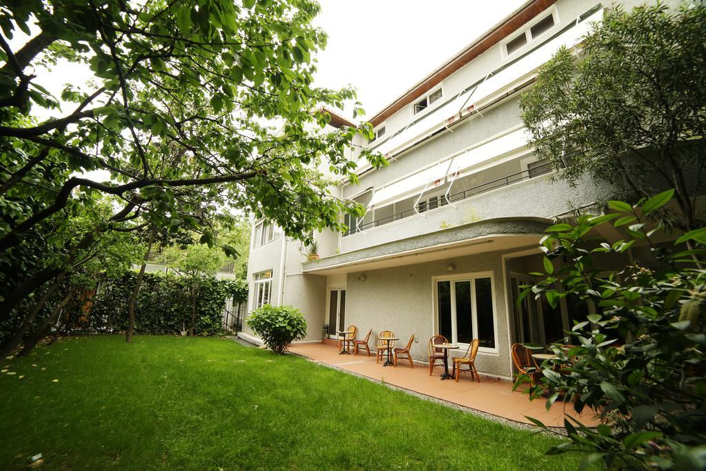 Hotel De Paris Tirana Exterior photo